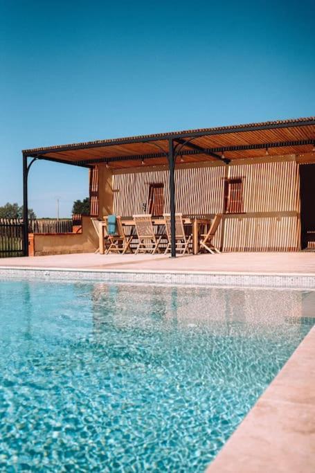 L'Heritier, Maison Climatisee, 12Pers Avec Piscine Villa Marzens Exterior foto